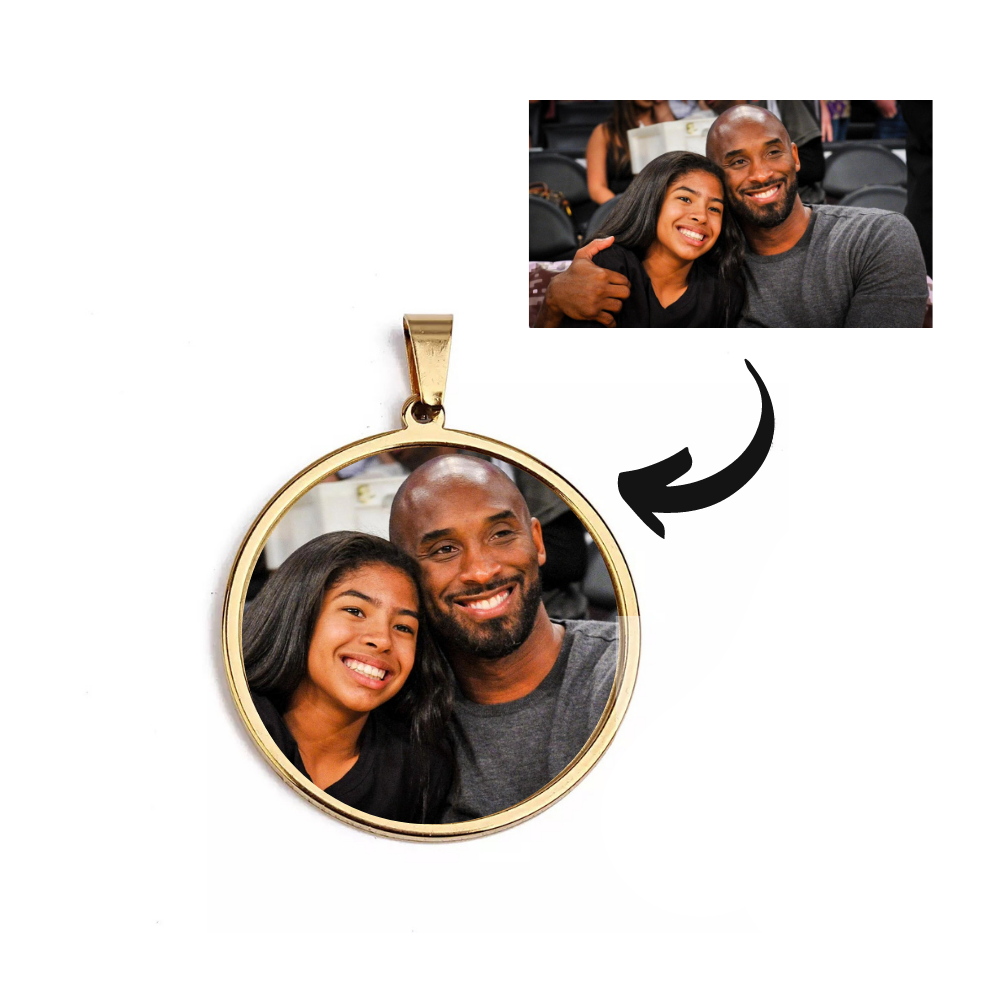 Solid photo pendant
